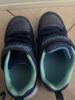 Skechers Kids Navy Sneakers with Aqua Trim and Sparkle